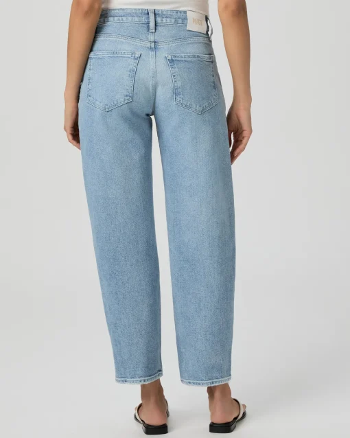 Alexis Jeans Verse