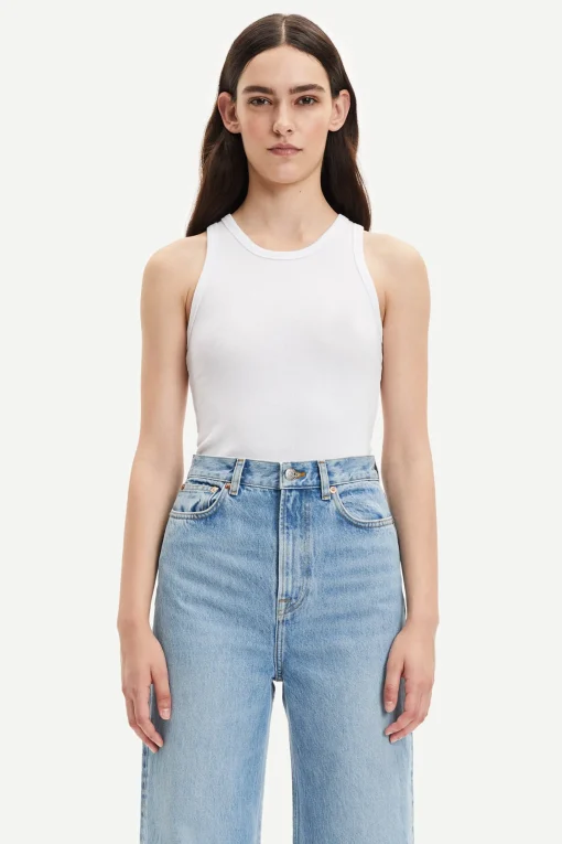 Alexo Tank White