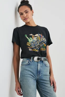 Boyfriend Tee New York