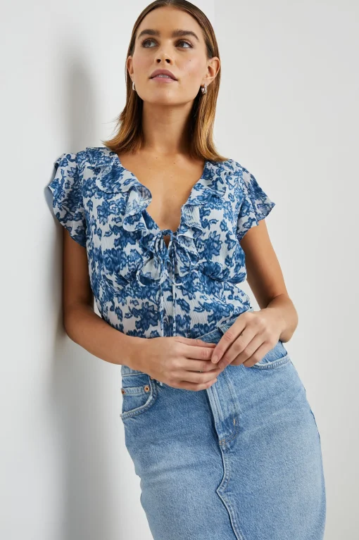 Carmine Top Chambray Floral