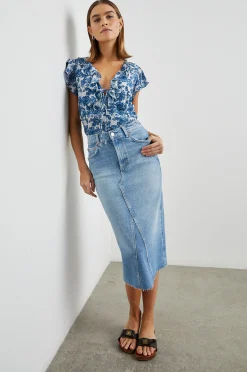 Carmine Top Chambray Floral