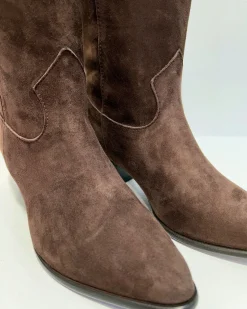 Daisy Boot Chocolate