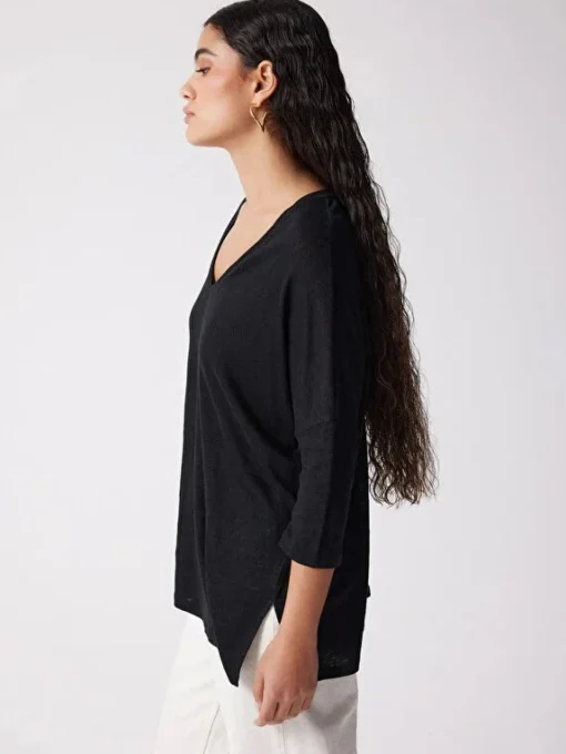Emilie T-Shirt Black
