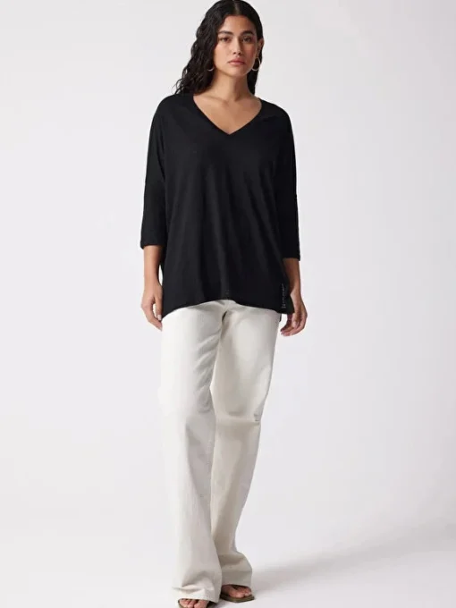 Emilie T-Shirt Black