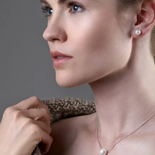 Essential White Pearl Necklace Silver