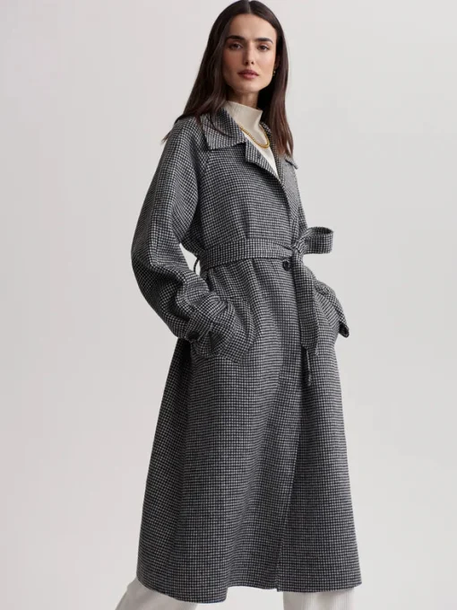 Fairbourn Coat Black/Egret Micropuppy Tooth