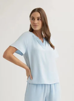Flowy Pullover Clear Water