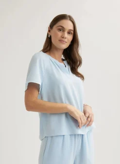 Flowy Pullover Clear Water