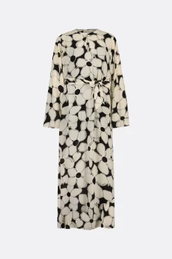 Giselle Dress Creme Super Flower