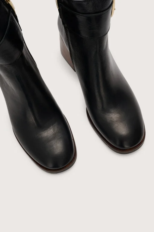 Hendo Buckle Boot Black
