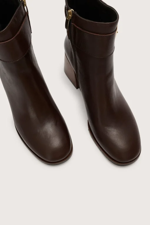 Hendo Buckle Boot Brown
