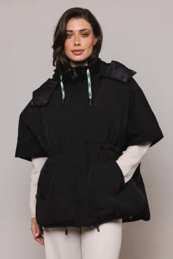 Judi Cape Black