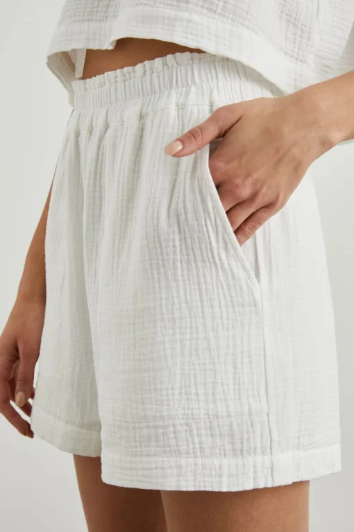 Leighton Shorts White