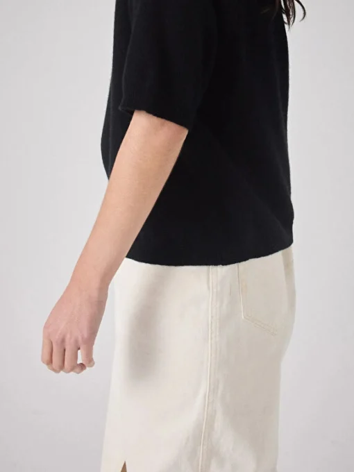Loona Top Black