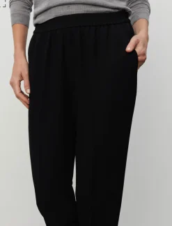 Malin Classic Gabardine