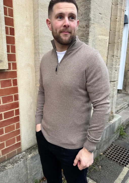 Max Half Zip Knit Brown