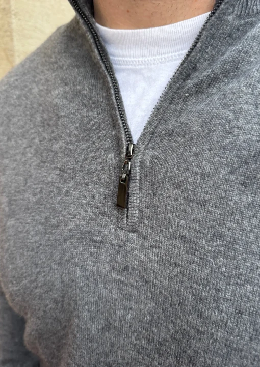Max Half Zip Knit Grey