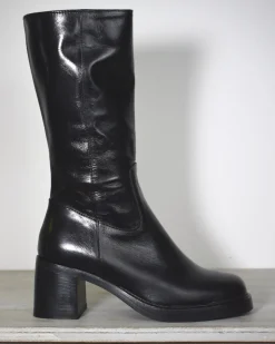 Mino Boot Black