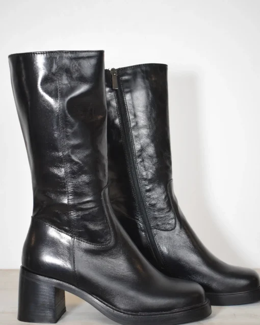 Mino Boot Black