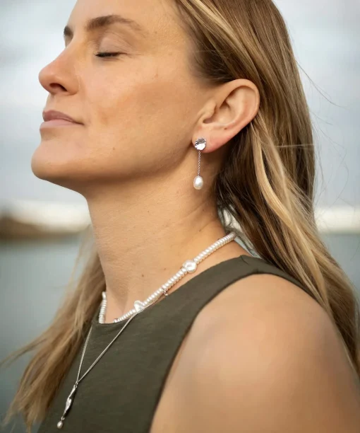 Molten Lava Stud With Removable Pearl Chain Silver