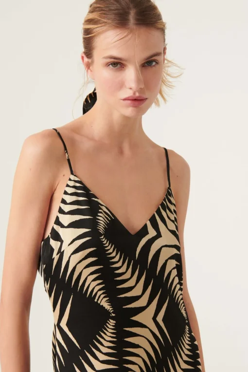 Napi Dress Black