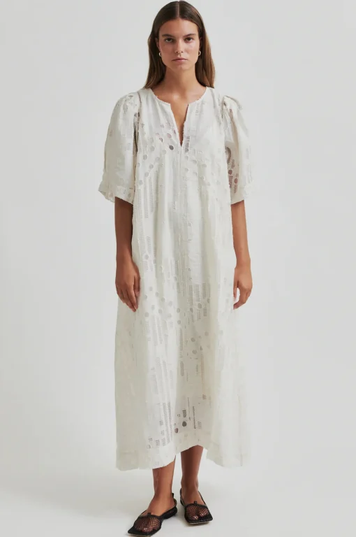 Nete Dress Coconut Milk