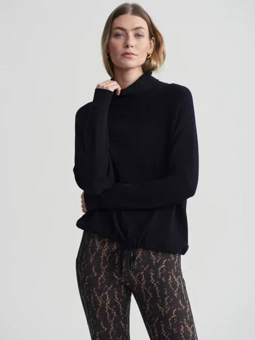 Portland High Neck Black