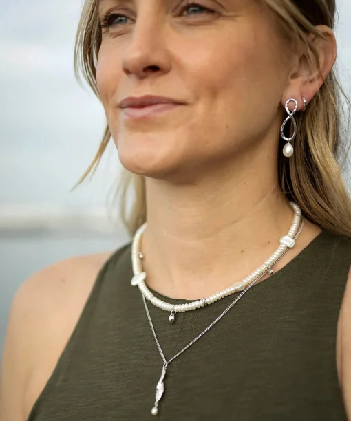 Reykjavik Pearl Choker Charms Silver