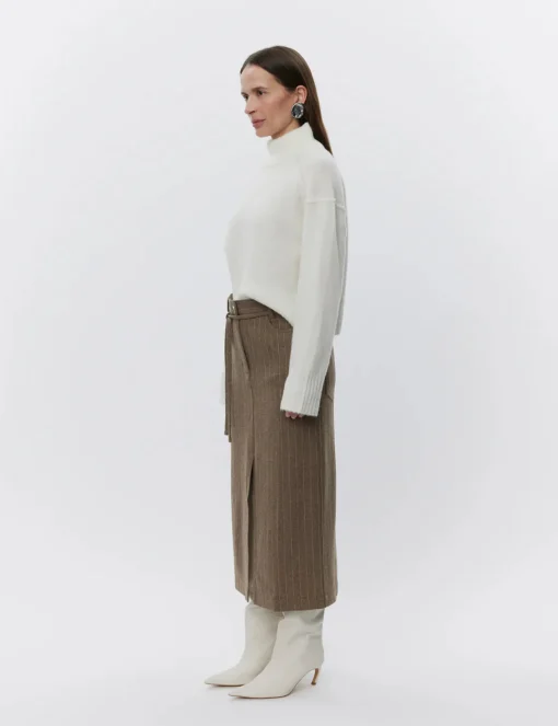 Robyn Cozy Days RD Ivory