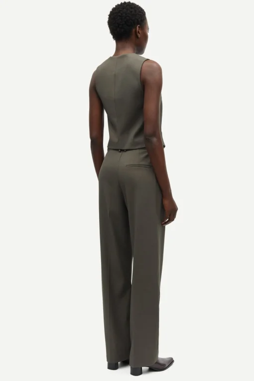 Saramona Vest Beluga
