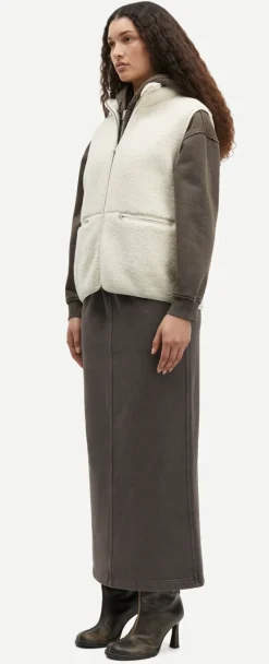 Satara Vest Turtledove