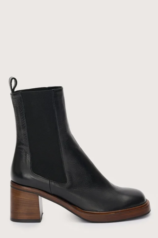 Short Mino Boot Black