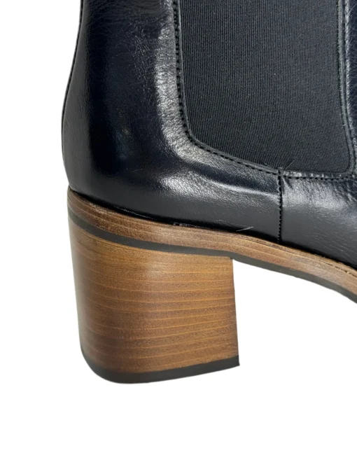 Short Mino Boot Black